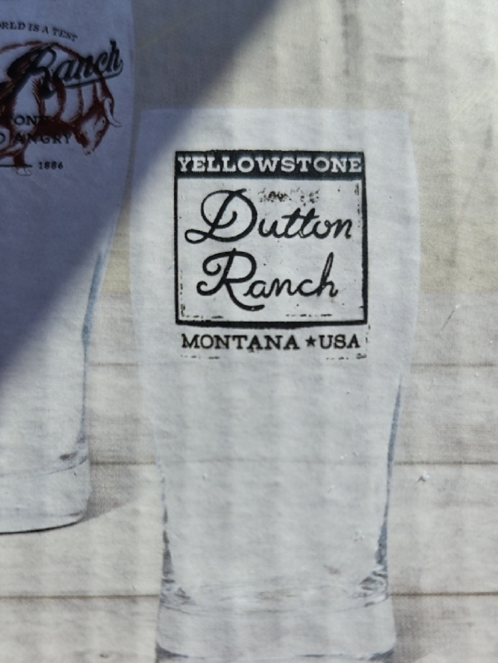 Yellowstone Dutton Ranch Pint Glass Set - White/Orange Logo - Picture 6 of 10
